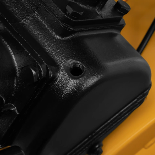 Компрессор воздушный BCV2200/100, ременный привод, 2.2 кВт, 100 литров, 370 л/мин Denzel по ценам производителя в Казани с доставкой по всей России