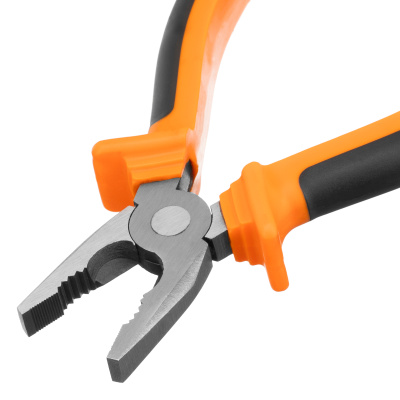 Плоскогубцы комбинированные Comfort, 180 мм, шлифованные, двухкомпонентные рукоятки Sparta купить в Москве с доставкой по всей России | ProtosMarket.ru