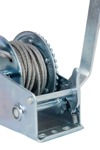 Лебедка ручная барабанная с тросом  400кг  10м оцинкованная TOR FD по ценам производителя в Казани с доставкой по всей России