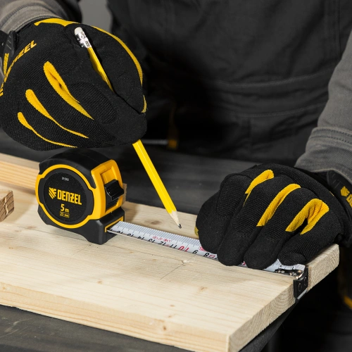 Рулетка 5м х 25мм, двухкомп. корпус, магнитный обрезиненный зацеп Denzel по ценам производителя в Казани с доставкой по всей России