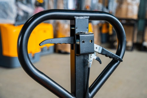 Тележка гидравлическая с тормозом 2500 кг 1150 мм полиуретановые колеса XILIN BFB купить в Москве с доставкой по всей России | ProtosMarket.ru