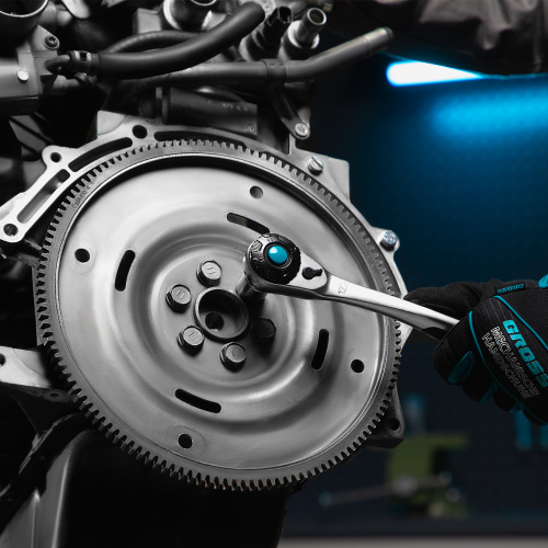 Набор инструментов, 1/4", 1/2", CrV, 120 зубьев, 82 предмета Gross купить в Москве с доставкой по всей России | ProtosMarket.ru