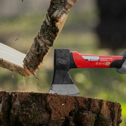 Топор, 600 г, эргономичная фибергласовая рукоятка, 360 мм Matrix купить в Москве с доставкой по всей России | ProtosMarket.ru