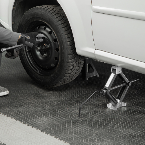 Домкрат ромбический винтовой универсальный ТУ 5.16-469-0213-04, 1,5 т, 105-375 мм купить в Москве с доставкой по всей России | ProtosMarket.ru