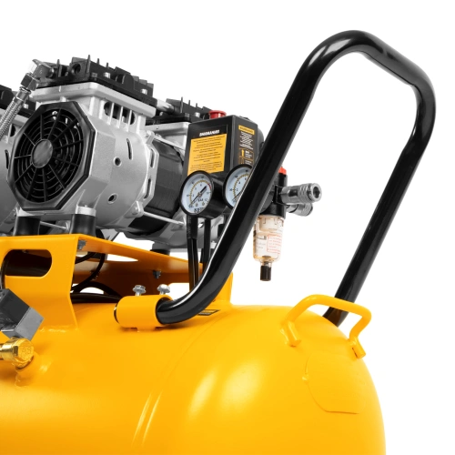 Компрессор безмасляный, малошумный DLS 1800/100,1800 Вт, 3x600, 100 л, 345 л/мин Denzel по ценам производителя в Казани с доставкой по всей России