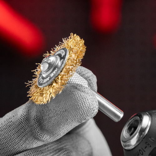 Набор щеток для дрели, 5 шт, 5 плоских 25-38-50-63-75 мм, со шпильками, металлические Matrix по ценам производителя в Казани с доставкой по всей России