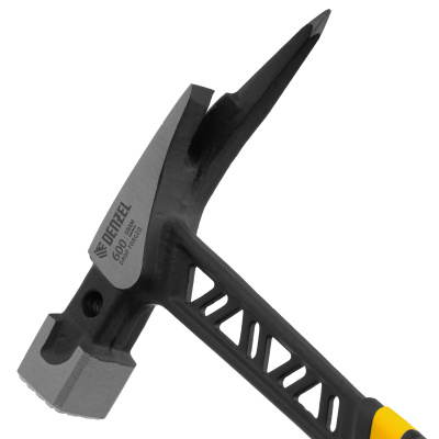 Молоток кровельщика 600 г, цельнокованый, боек с магнитом, двухкомп. обрезин. рук-ка Denzel купить в Москве с доставкой по всей России | ProtosMarket.ru