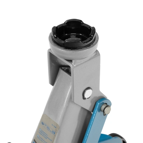 Домкрат гидравлический подкатной, 2 т, h подъема 140-340 мм, в кейсе Stels по ценам производителя в Казани с доставкой по всей России