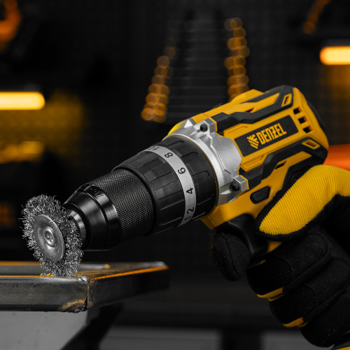 Набор щеток для дрели, 1 Плоская 50мм, 2 Чашки 25-50мм, шпилька, нерж. вит. проволока Denzel по ценам производителя в Казани с доставкой по всей России