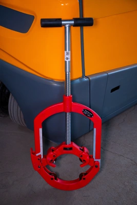 Труборез с хомутной защелкой TOR GH8S для стальных труб 6"- 8" купить в Москве с доставкой по всей России | ProtosMarket.ru