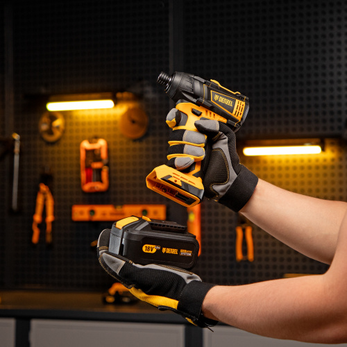 Винтоверт ударный аккумуляторный бесщет CID-IB-200 18В Li-Ion Denzel купить в Москве с доставкой по всей России | ProtosMarket.ru