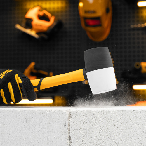 Киянка резиновая, 680 г, черно-белая, фибергласовая рукоятка c TPR покрытием Denzel купить в Москве с доставкой по всей России | ProtosMarket.ru