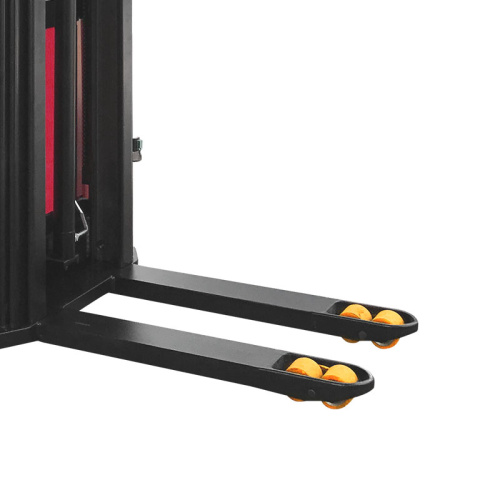 Самоходный штабелер PROLIFT SDK 1556 li-ion по ценам производителя в Казани с доставкой по всей России