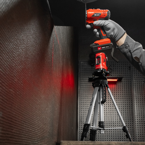 Лазерный уровень самовыравнивающийся, 150 мм, штатив 1150 мм, набор в пластиковом кейсе Matrix купить в Москве с доставкой по всей России | ProtosMarket.ru