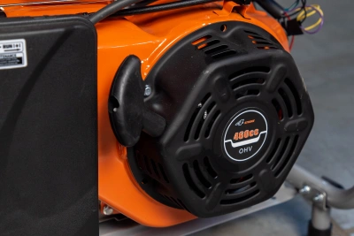 Генератор бензиновый 8,0 кВт 220В 27 л с электростартером и колесами TOR KM11000H купить в Москве с доставкой по всей России | ProtosMarket.ru