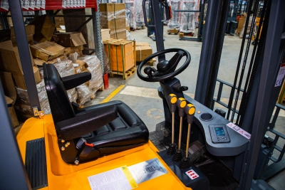 Погрузчик электрический трехопорный XILIN 1,5 т 3,5 м CPD15S-E сайдшифт по ценам производителя в Казани с доставкой по всей России