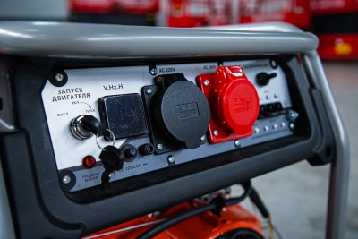 Генератор бензиновый 5,0 кВт 220В/380В с электростартером TOR KM6500HE купить в Москве с доставкой по всей России | ProtosMarket.ru