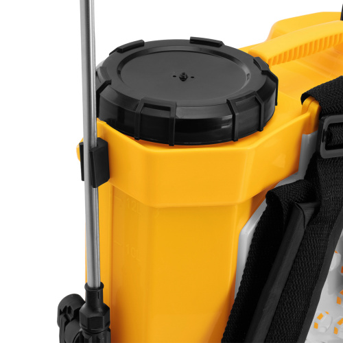 Опрыскиватель ранцевый аккумуляторный D-12LA, 12 л, 12 В, 8 Ач Denzel по ценам производителя в Казани с доставкой по всей России