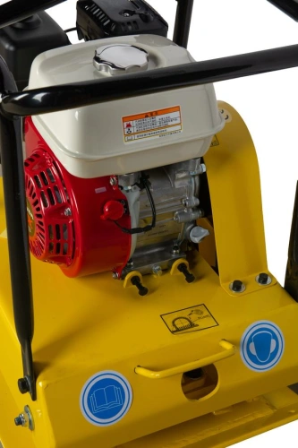 Виброплита 95 кг, 20кН (Honda) без бака TOR C-100 купить в Москве с доставкой по всей России | ProtosMarket.ru