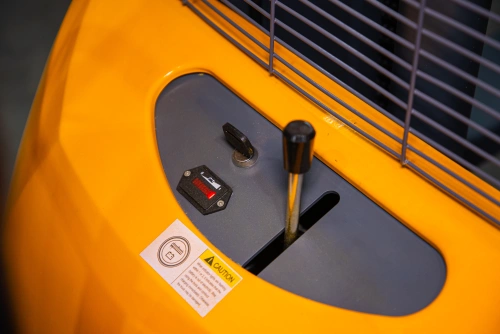 Штабелер гидравлический с электроподъемом 1,5 т 3,0 м XILIN CDD15B-E с раздвижными вилами по ценам производителя в Казани с доставкой по всей России