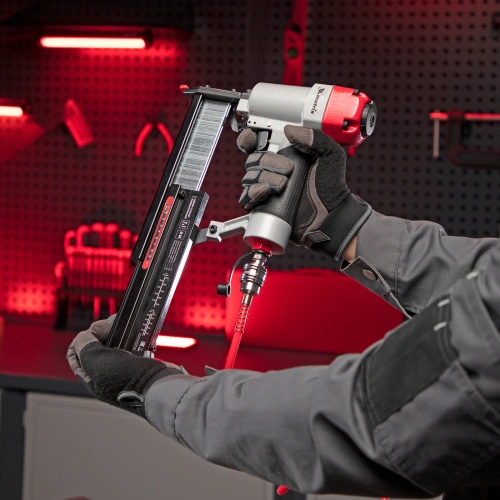 Нейлер-степлер пневматический 2 в 1, гвозди 18GA длина 10-50 мм, скобы 18GA длина 25-40 мм Matrix купить в Москве с доставкой по всей России | ProtosMarket.ru