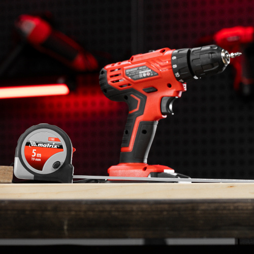 Рулетка Continuous fixation,5 м х 19 мм,двухкомпонентный корпус,плавная фиксация Matrix по ценам производителя в Казани с доставкой по всей России