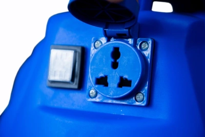 Пылесос строительный 30 л 1400Вт с розеткой 220В TOR TVC30 по ценам производителя в Казани с доставкой по всей России