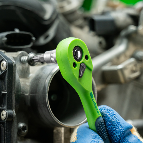 Ключ-трещотка 1/4", CrV, 72 зуба, с быстрым сбросом Сибртех купить в Москве с доставкой по всей России | ProtosMarket.ru