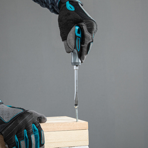 Отвертка SL5.5 x 100 мм, S2, трехкомпонентная рукоятка Gross по ценам производителя в Казани с доставкой по всей России