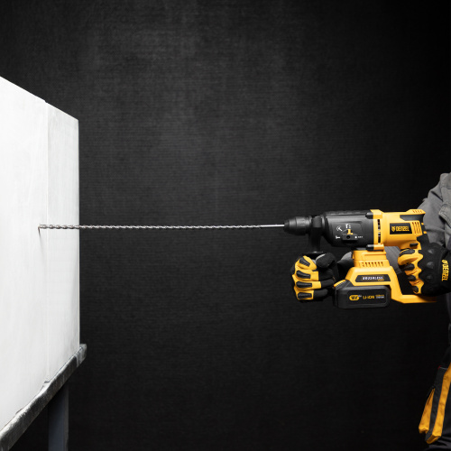 Бур по бетону, двойная спираль, три пылеотводящие кромки, 10 x 600 мм DENZEL купить в Москве с доставкой по всей России | ProtosMarket.ru