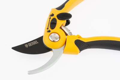 Набор: Сучкорез телескопический 22-29” и секатор прямого реза Denzel купить в Москве с доставкой по всей России | ProtosMarket.ru