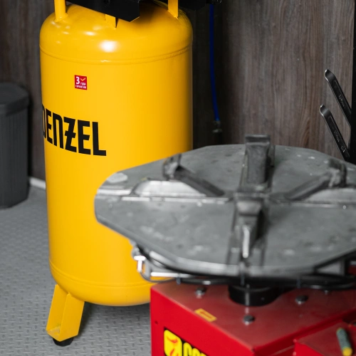 Компрессор воздушный BCV2200/100V, ременный привод , 2.3 кВт, 100 литров, 440 л/мин Denzel купить в Москве с доставкой по всей России | ProtosMarket.ru