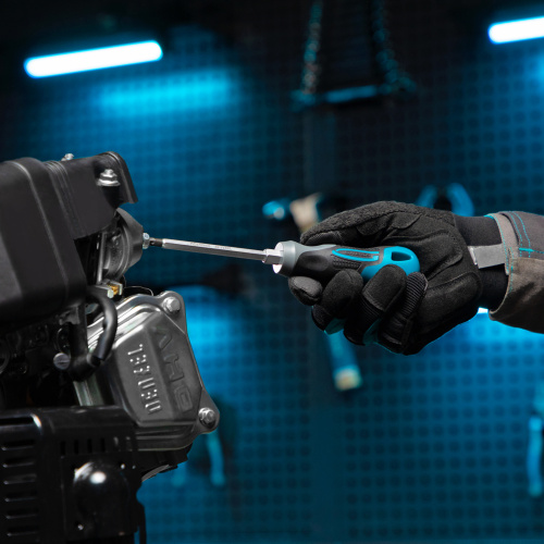 Отвертка PZ2 x 100 мм, S2, трехкомпонентная ручка Gross купить в Москве с доставкой по всей России | ProtosMarket.ru