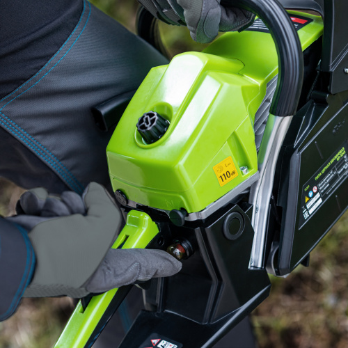 Пила цепная бензиновая БП-5245, 52 см3, шина 45 см, шаг 0.325, паз 1,5 мм, 72 звена Сибртех купить в Москве с доставкой по всей России | ProtosMarket.ru