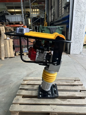 Вибротрамбовка 70 кг, 20 кН (Honda), чугунный корпус TOR RM-80 по ценам производителя в Казани с доставкой по всей России