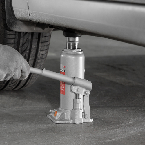 Домкрат гидравлический бутылочный, 6 т, h подъема 216-413 мм Matrix купить в Москве с доставкой по всей России | ProtosMarket.ru