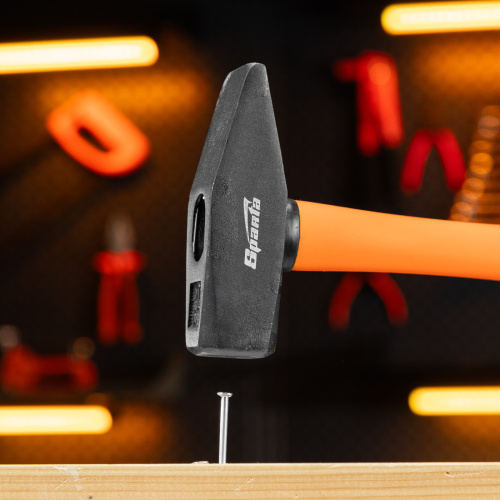 Молоток слесарный, 1000 г, фибергласовая обрезиненная рукоятка Sparta купить в Москве с доставкой по всей России | ProtosMarket.ru