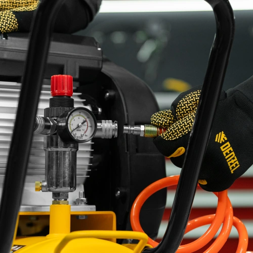 Компрессор воздушный рем. привод BCI 2100/50, 2,1 кВт, 50 литров, 400 л/мин Denzel по ценам производителя в Казани с доставкой по всей России