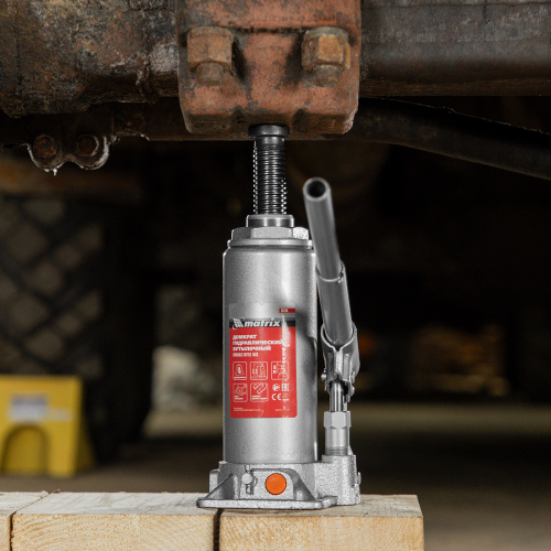 Домкрат гидравлический бутылочный, 8 т, h подъема 230-457 мм Matrix купить в Москве с доставкой по всей России | ProtosMarket.ru