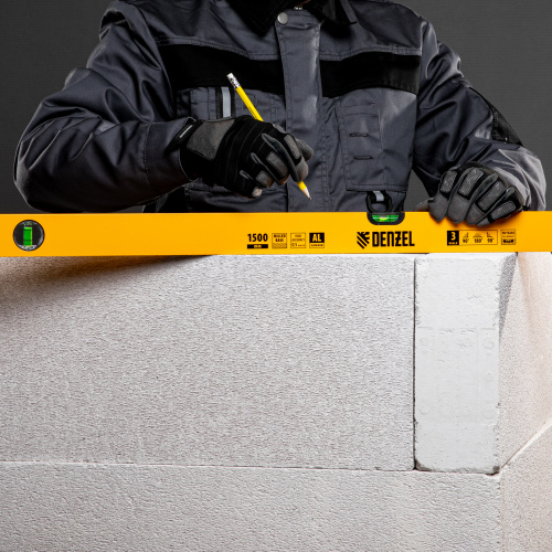 Уровень алюминиевый, 1500 мм, фрезерованный, 3 глазка Denzel купить в Москве с доставкой по всей России | ProtosMarket.ru