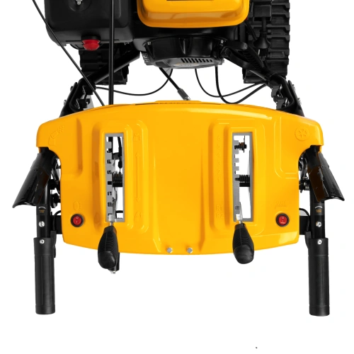 Бензиновая снегоуборочная машина SBL 711DT PRO, 420cc, гусеницы, эл.старт, блок. дифф. Denzel купить в Москве с доставкой по всей России | ProtosMarket.ru