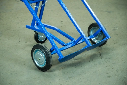 Тележка для баллонов пропан + кислород TOR ТГК-П, 2 баллона (250 резина + 160 поворотное) купить в Москве с доставкой по всей России | ProtosMarket.ru