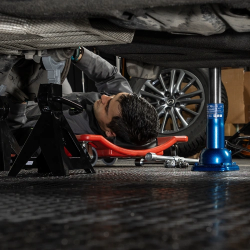 Домкрат механический бутылочный, 2 т, h подъема 210-495 мм, домкрат, ручка Stels по ценам производителя в Казани с доставкой по всей России