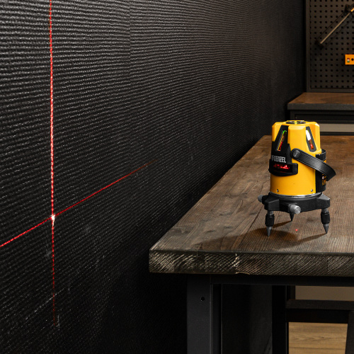 Лазерный уровень LX3, 10 м, ± 0,3 мм/1 м, 635 нм, 4 вертикальных, 1 горизонтальная плоскости, резьба 5/8" Denzel купить в Москве с доставкой по всей России | ProtosMarket.ru