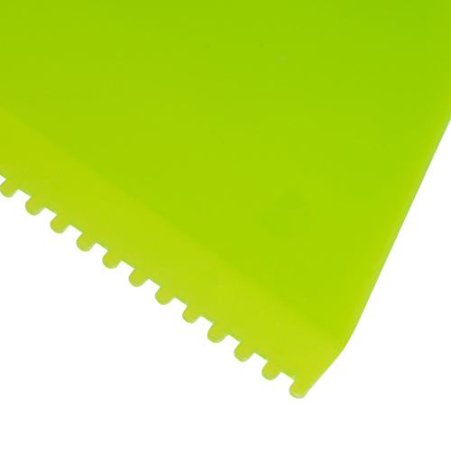 Шпатель для клея, пластмассовый, зубчатый 2 х 2 мм Сибртех купить в Москве с доставкой по всей России | ProtosMarket.ru