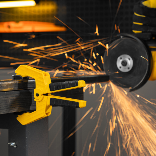 Струбцина клещеобразная, усиленная 65 х 50 мм, двухкомпонентные рукоятки Denzel по ценам производителя в Казани с доставкой по всей России