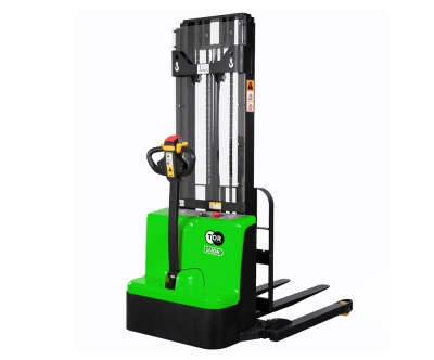 Штабелер самоходный 1,5 т 3,3 м TOR WSS15H-3300SC PRO Li-ion 24/60 В/Ач раздвижные вилы, опоры