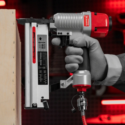 Нейлер-степлер пневматический 2 в 1, с регулировкой глубины забивания, гвозди 18GA, скобы 18GA Matrix купить в Москве с доставкой по всей России | ProtosMarket.ru