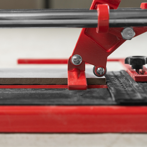 Плиткорез 600 х 16 мм, "Балеринка", поворотный металлический угольник MTX купить в Москве с доставкой по всей России | ProtosMarket.ru