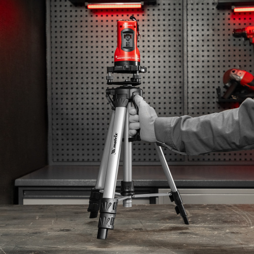 Лазерный уровень самовыравнивающийся, 150 мм, штатив 1150 мм, набор в пластиковом кейсе Matrix купить в Москве с доставкой по всей России | ProtosMarket.ru